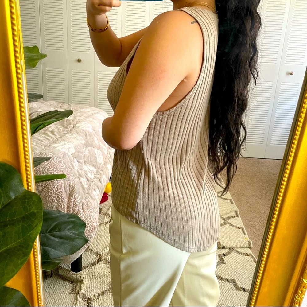Camel Tank top - Picture 3 of 4